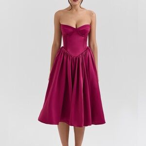 House of CB Strapless Fuchsia Dress